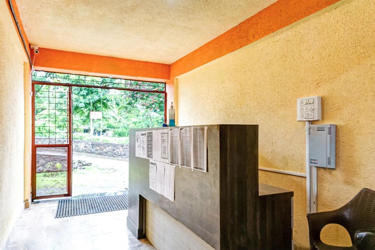 Spot On 81689 New Saiba Lodging Pune Exteriör bild