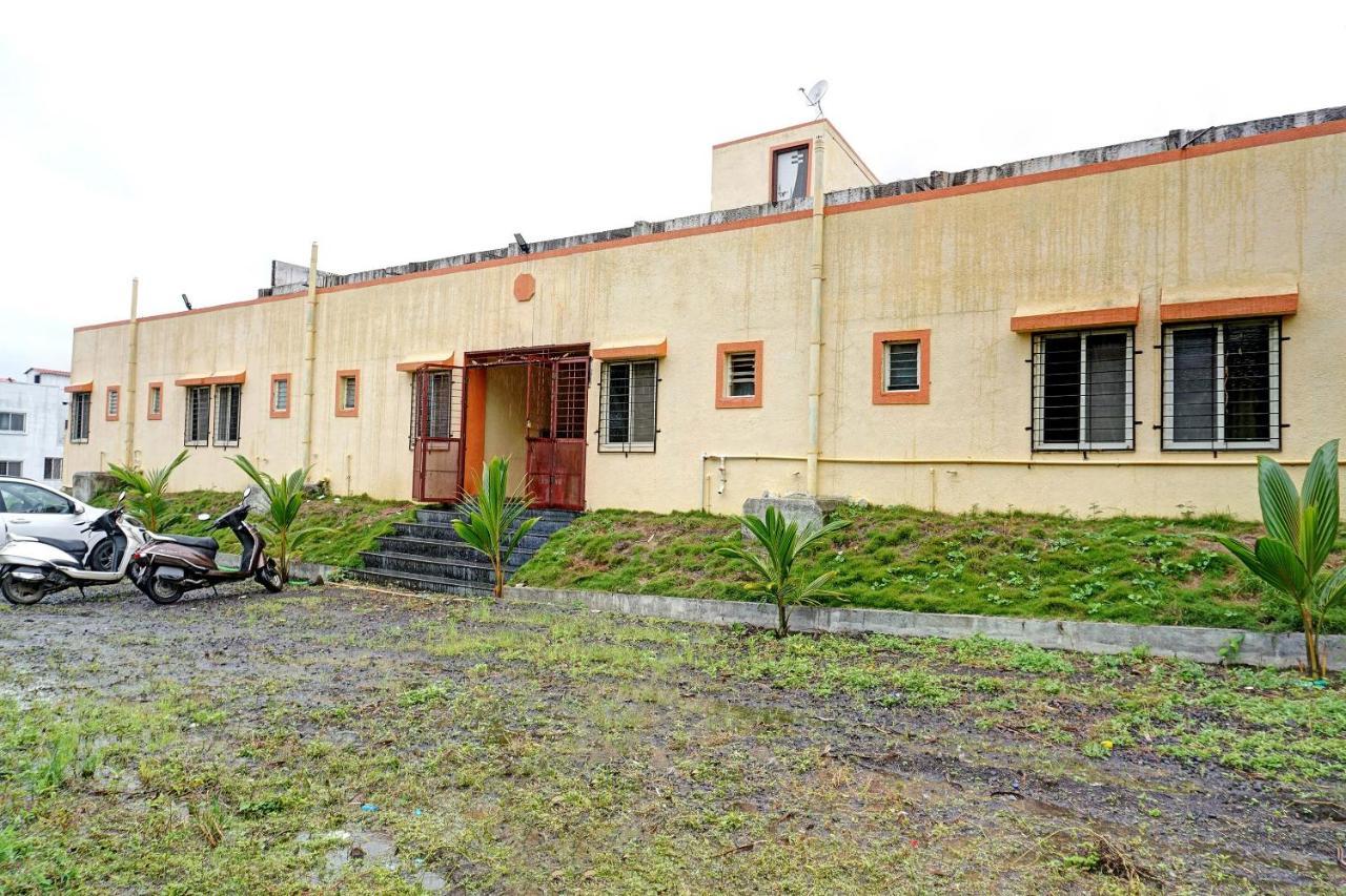 Spot On 81689 New Saiba Lodging Pune Exteriör bild